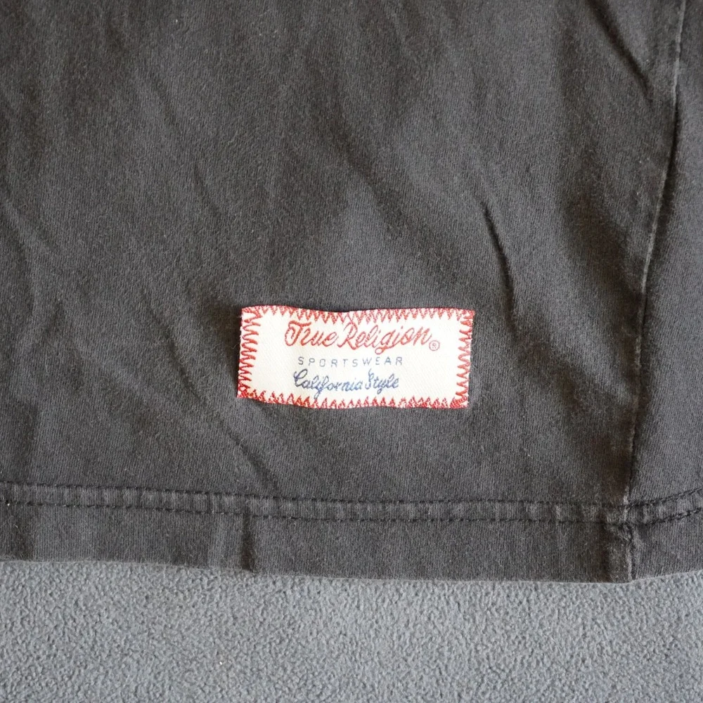 True Religion Mens V-Neck Graphic T-Shirt XL Black Eagle Dry Goods Supplies Tee